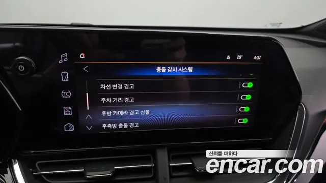 ChevroletGMDaewoo Trax Trax Кроссовер — Фото автомобиля 15