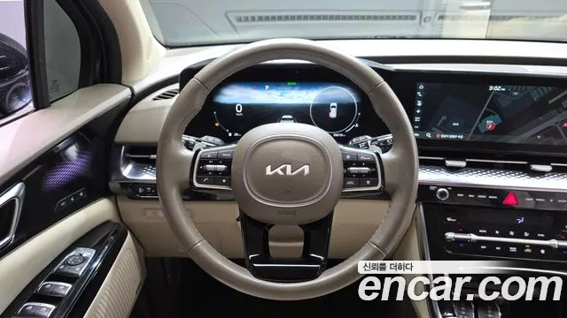 Kia Canival — Фото автомобиля 12