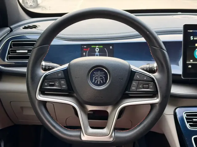 BYD Qin PLUS — Фото автомобиля 10