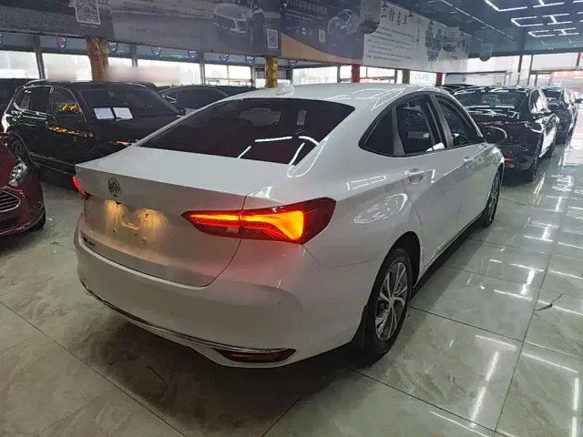 Buick Verano — Фото автомобиля 6