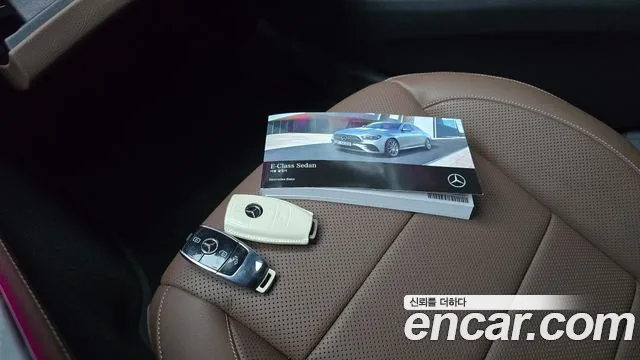 Mercedes-Benz E-Class E-класс W213 E350 4MATIC Exclusive — Фото автомобиля 29