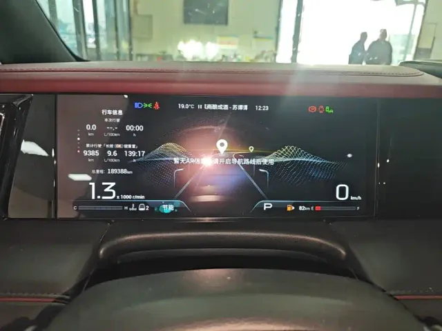 GAC Trumpchi M8 — Фото автомобиля 11