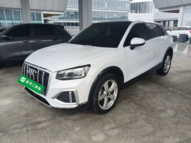 Фотография автомобиля — Audi Q2L