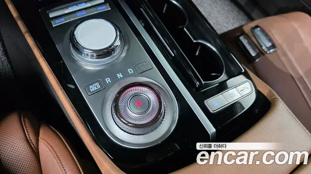 Genesis G80 RG3 — Фото автомобиля 12