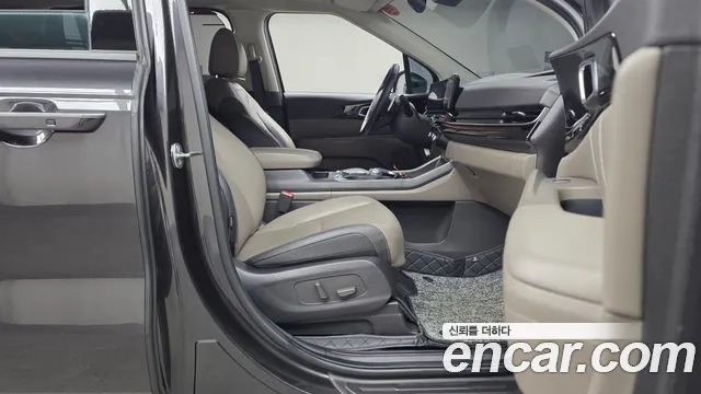 Kia Carnival 4th Gen — Фото автомобиля 16
