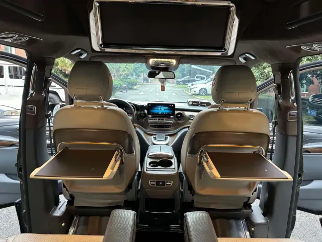 Mercedes-Benz V-Class — Фото автомобиля 5