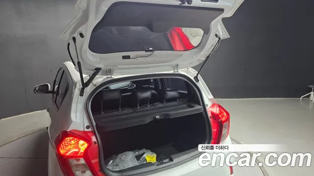 Chevrolet Spark — Фото автомобиля 30