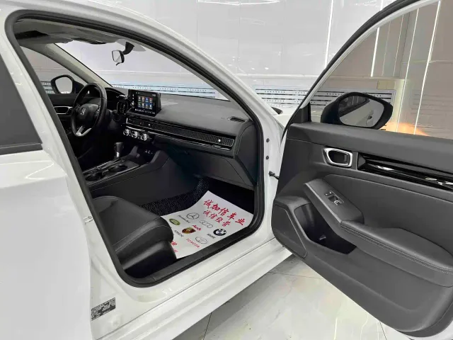 Honda Civic — Фото автомобиля 17