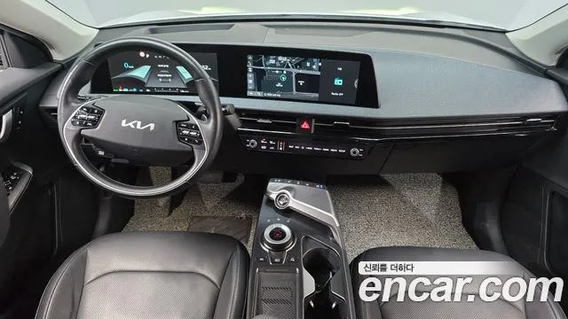 Kia EV6 — Фото автомобиля 8