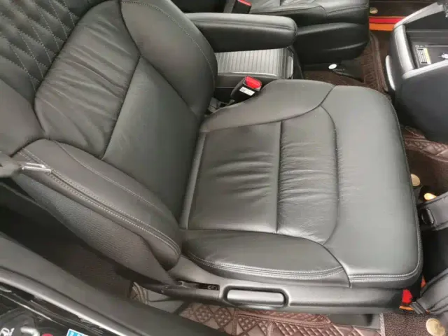 Honda Elysion — Фото автомобиля 24
