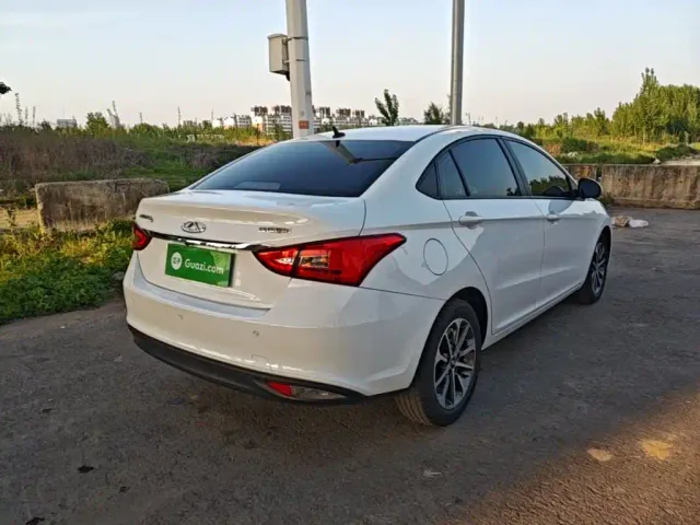 Chery Arrizo 5 — Фото автомобиля 4