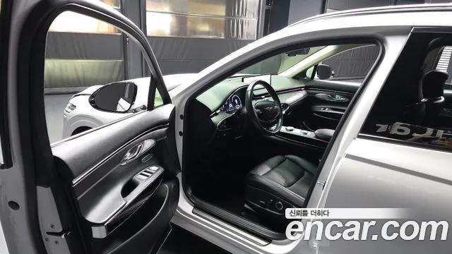 Genesis GV70 2.5T Бензин AWD — Фото автомобиля 10