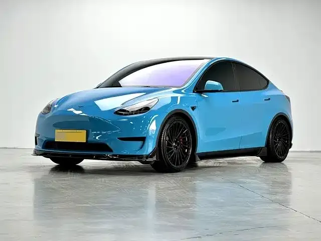 Фотография автомобиля — Tesla Model Y