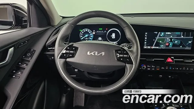 Kia Niro New — Фото автомобиля 19
