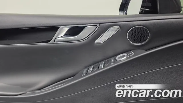 Genesis G80 Бензин 3.5 турбо AWD — Фото автомобиля 25