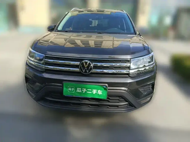 Volkswagen Tharu — Фото автомобиля 2
