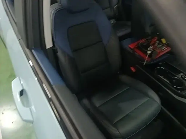 Chevrolet Equinox Plus — Фото автомобиля 24