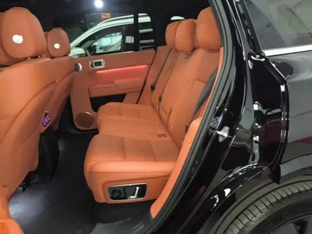 Li Auto L7 — Фото автомобиля 16