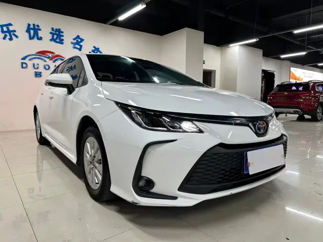 Toyota Corolla — Фото автомобиля 3