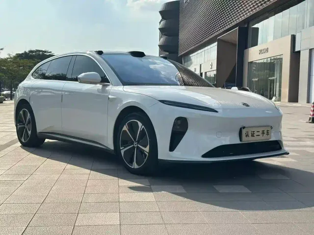 Nio ET5 Touring — Фото автомобиля 3