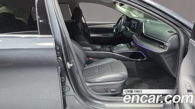 Hyundai Grandeur Grandeur (New) — Фото автомобиля 16