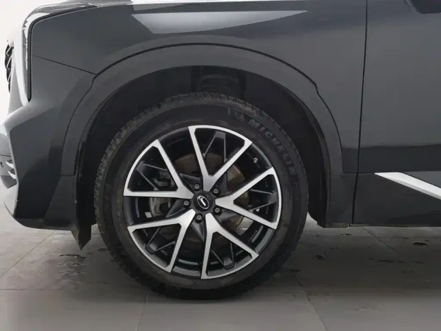 GAC Trumpchi GS8 — Фото автомобиля 17