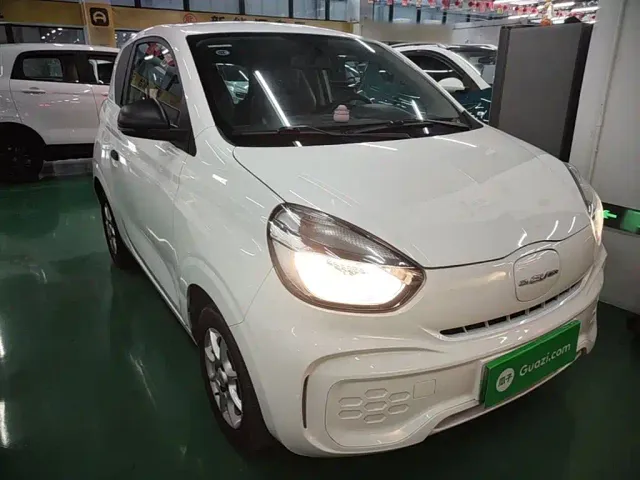 Roewe Clever — Фото автомобиля 3