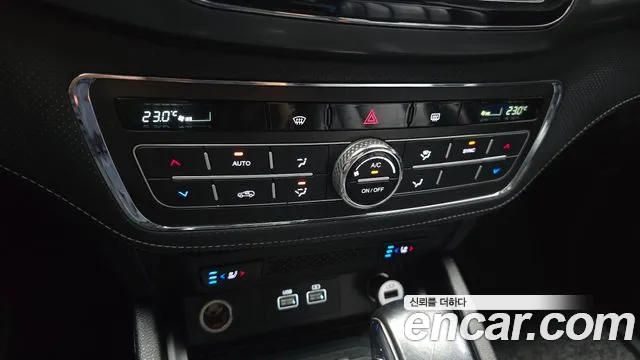 KG_Mobility_Ssangyong Rexton Новый Rexton Sport Дизель 2.2 4WD — Фото автомобиля 18