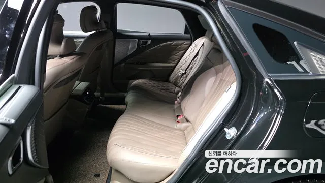 Kia K8 Signature — Фото автомобиля 7