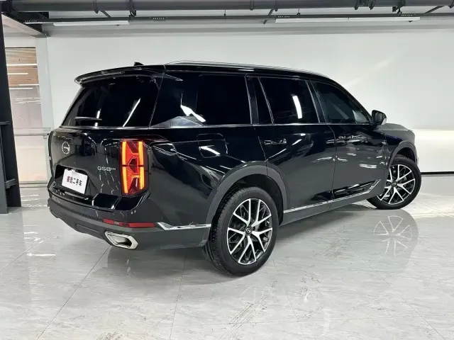GAC Trumpchi GS8 — Фото автомобиля 4