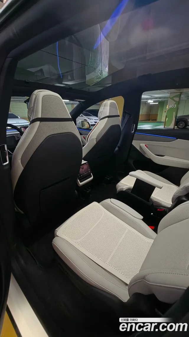 Tesla Model Y — Фото автомобиля 7