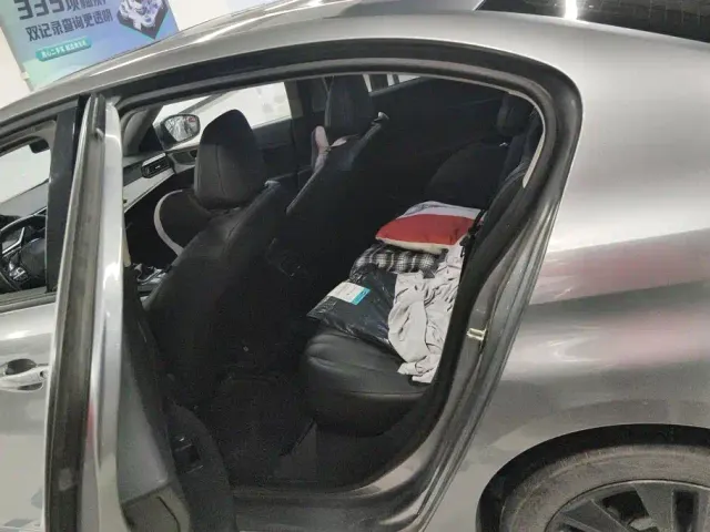Peugeot 408 — Фото автомобиля 11