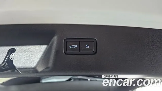 Hyundai Santafe — Фото автомобиля 20