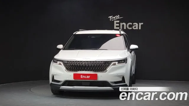 Kia Canival Carnival 4 поколение Бензин 9 мест Prestige — Фото автомобиля 2