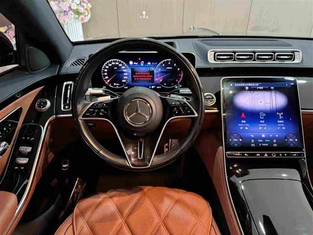 Mercedes-Benz Maybach S-Class — Фото автомобиля 13