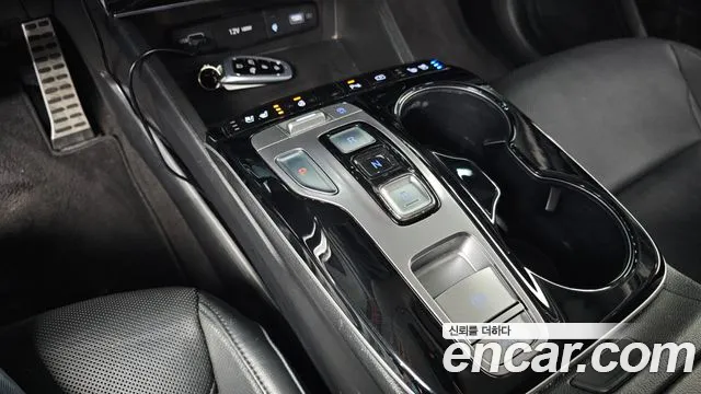 Hyundai Tucson NX4 — Фото автомобиля 9