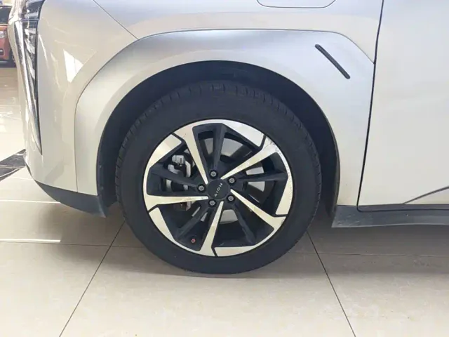 GAC Aion Y — Фото автомобиля 22