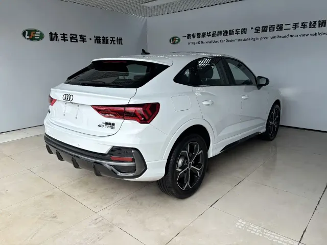 Audi Q3 Sportback — Фото автомобиля 5