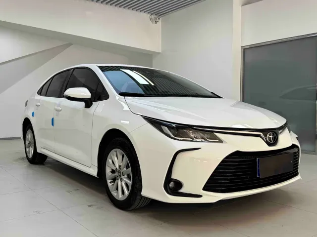 Toyota Corolla — Фото автомобиля 3