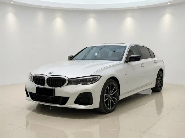 Фотография автомобиля — BMW 3 Series