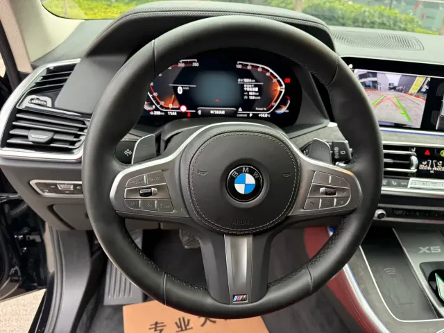 BMW X5 — Фото автомобиля 24
