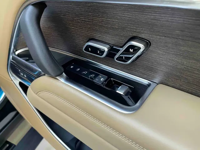 Land Rover Range Rover — Фото автомобиля 20