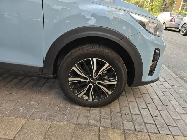 Kia KX1 — Фото автомобиля 24