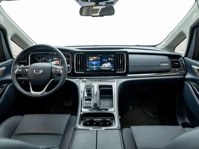 GAC Trumpchi M8 — Фото автомобиля 17