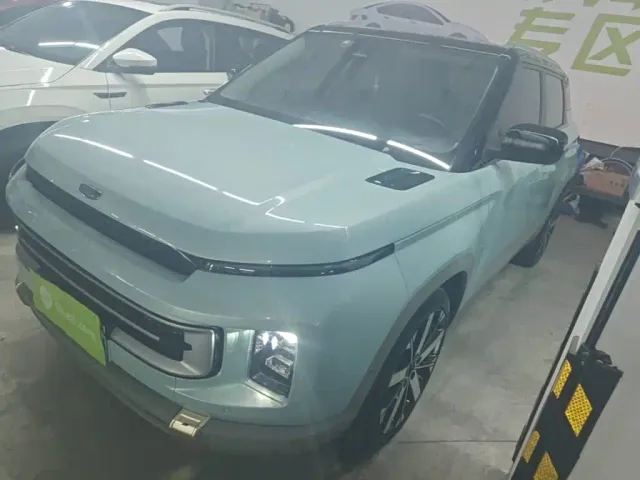 Фотография автомобиля — Geely ICON