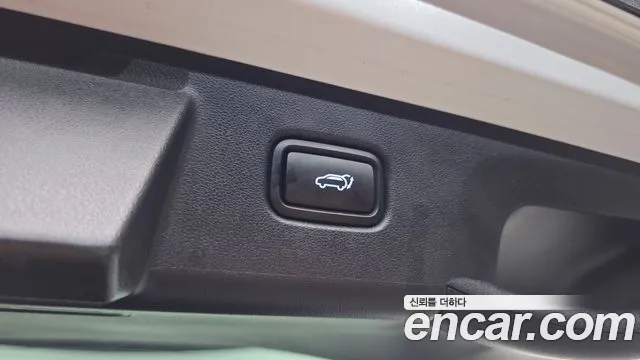 Hyundai Tucson Tucson (NX4) Бензин 1.6 турбо 2WD — Фото автомобиля 15