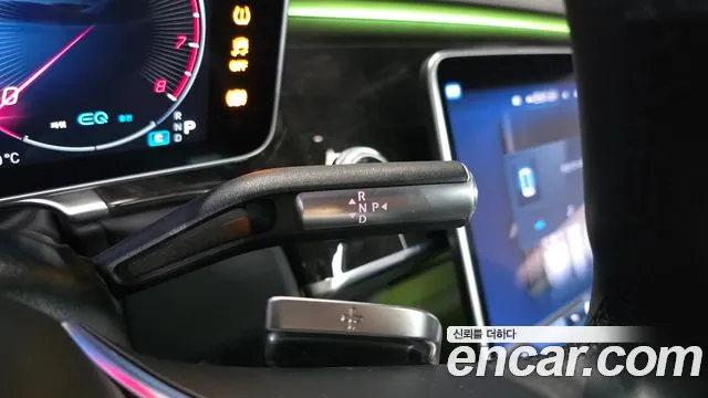 Mercedes-Benz S-Class — Фото автомобиля 9