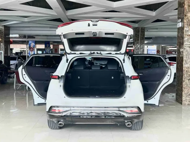 Toyota Venza — Фото автомобиля 11