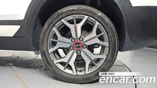 Kia Seltos Seltos Бензин 1.6 турбо 2WD — Фото автомобиля 19
