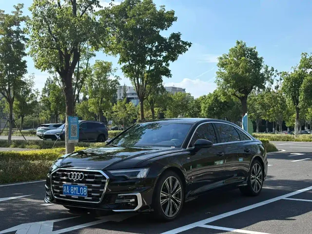Audi A6L — Фото автомобиля 3